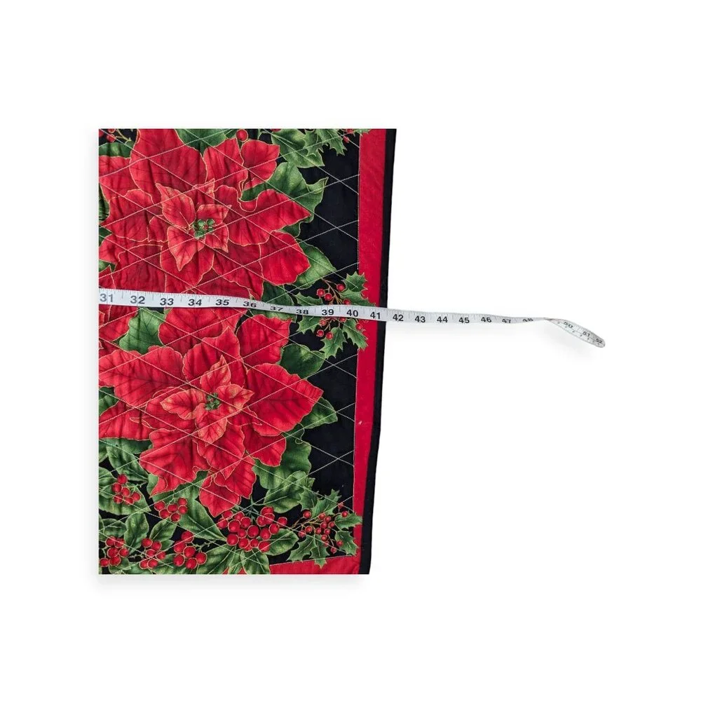 Handmade Timeless Treasures Nature's Holiday Quilted Wall Hanging 41.5
